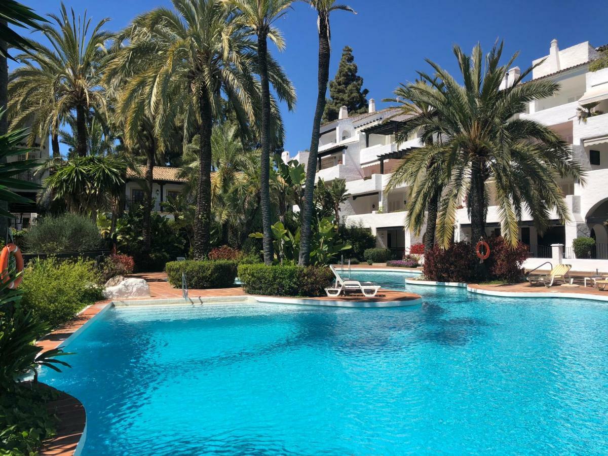 Modern Apartment Puente Romano Marbella Dış mekan fotoğraf